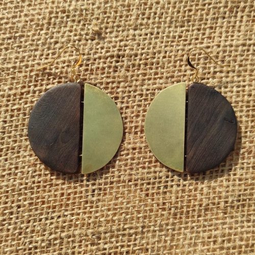 Boucles d'oreilles bois de tilleul et laiton - quartier de lune