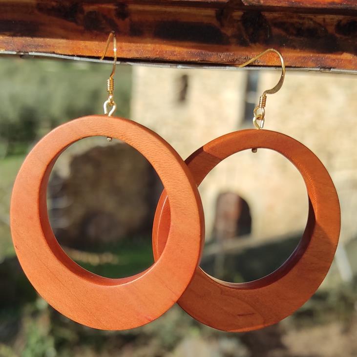 Grandes créoles en bois de myrobolan